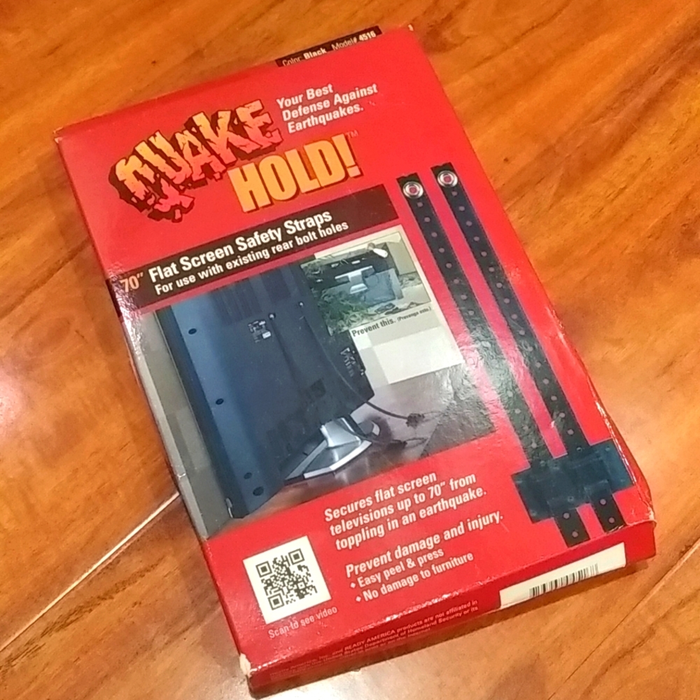 NWT Quake Hold 70" Flat Screen Safety Straps